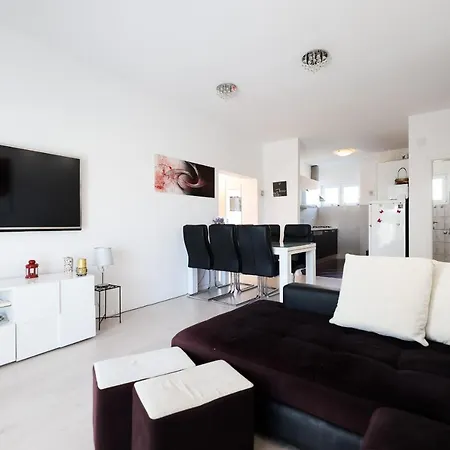 Apartament Heder
